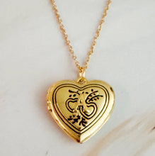 Nostalgic Heart Initial Open Locket Necklace: J