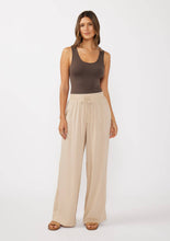 Ruffled Waist Washed Linen Cotton Wide-Leg Pants: Sand