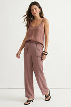 Classic V-neck Tank Top With Strap Accent - SS: Papyrus / 3s-2m-1l