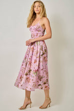 61726 Smocked Nature Print Midi Dress: Black / Small