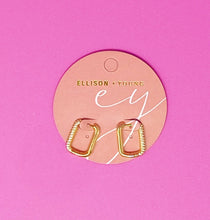 So Chic Hoop Earrings