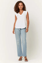 White Tee- project social