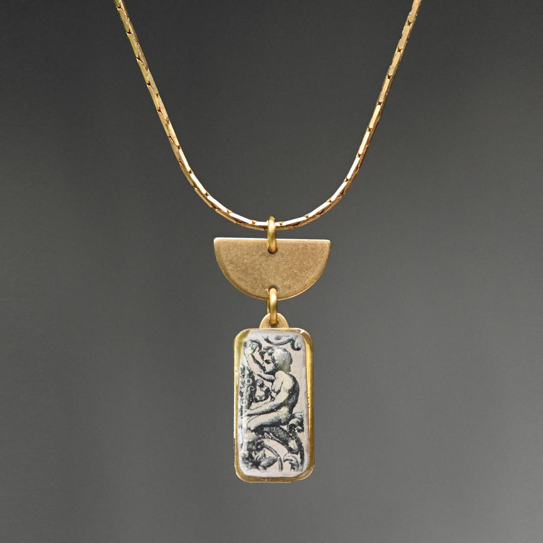 Half Moon w/ Picture (Choose Image): 16