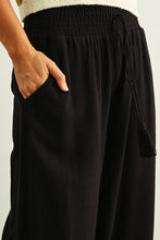 MMP469   COTTON LINEN SMOCKED WAIST PANTS WITH TASSEL: DEEP MOSSY / S