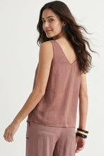 Classic V-neck Tank Top With Strap Accent - SS: Papyrus / 3s-2m-1l