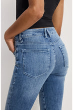 Good Legs Straight Light Blue 1154