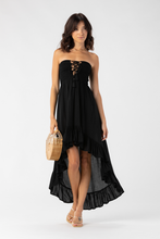 Aila Maxi Dress: Black / One Size