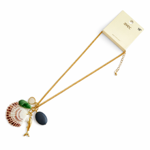 Coastal Charm Shell Pendant Necklace – Natural Stone & Gold Accent
