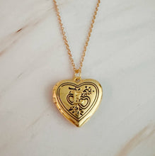 Nostalgic Heart Initial Open Locket Necklace: J