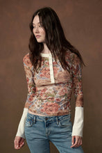 Floral-Print Mesh Split-Cuff Raglan-Sleeve Henley Top: Black / M