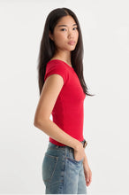 Crimson Rose Short Sleeve