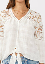 Button Down Crochet Lace Tie Front Top: Off-White / L