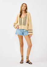 Embroidered Dolman Sleeve Split Neck Knit Top: Taupe/Black / S