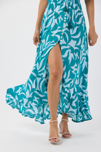 Ryden Maxi Dress: Abstract Geo Tosca / One Size