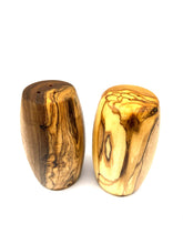 salt and pepper shakers
