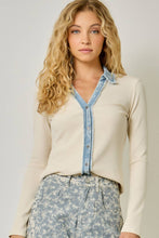 60719 Washed Thermal Button Down Top: Melange Grey / Large