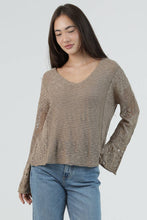 XHV08-ASIS V NECK FLARE SLEEVE LIGHT WEIGHT KNIT PU: SUNBAKED / S