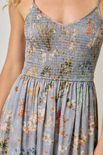 61726 Smocked Nature Print Midi Dress: Black / Large
