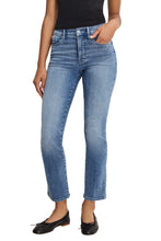 Good Legs Straight Light Blue 1154