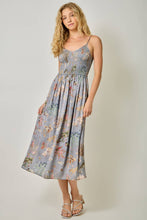 61726 Smocked Nature Print Midi Dress: Black / Large