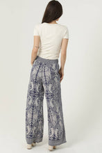 25T16-AA05 FISH PRINT WIDE LEG PANTS: NAVY / L