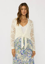 Open Crochet Tie Front Top: VANILLA / M