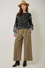 61618 Mixed Media Washed Sweatshirt: Vintage White / Large