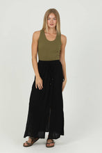 B6A55-ASIS DOUBLE SLIT MAXI SKIRT: White / L