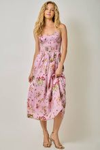 61726 Smocked Nature Print Midi Dress: Black / Small