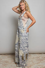 Crochet Contrast Patch Detail Chest Pocket Woven Overalls: INDIGO / M