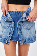 Medium Light Button Zip