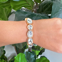 Golden Glow Stretch Bracelet – Faceted Stones for Subtle Elegance: Champagne