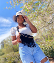 Fringed Or Not Sling Bag: Alpaca