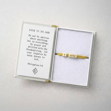 Sentiment Cord Bracelet-Pray, Philippians 4:6
