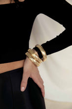 Golden Hour Stretch Bracelet Set: Gold Tone / One Size