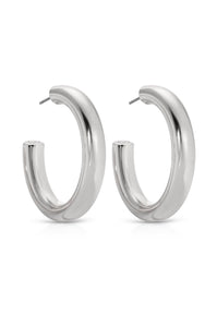 Medium Thick Classic Hoops: 18k Gold Plated / One Size