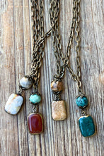 Short Sicily Necklace: Green