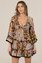C4H74-A967 V NECK SMOCKED BUST FLARE BELL SLEEVE LACE TRIM F: Black / S