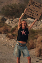 Cowgirl Star Vintage-Wash Sleeveless Graphic Tee: Charcoal / S