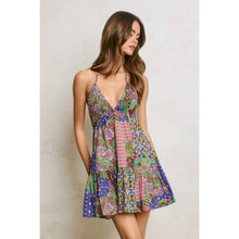 Paisley Patchwork Smocked And Flared Mini Dress: HAWAIIAN GARDEN / S-M-L(2-2-2)