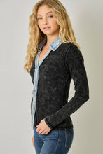 60719 Washed Thermal Button Down Top: Melange Grey / Small