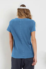 Mitered back Winston Tee in Elemental Blue