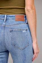 Medium Light Distressed Stretch Flare: 27