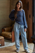 W1106 | Sweater Knit Crochet Round Neck Long Sleeve Top: Jade Green / Large