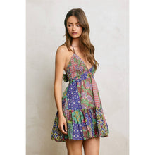 Paisley Patchwork Smocked And Flared Mini Dress: HAWAIIAN GARDEN / S-M-L(2-2-2)
